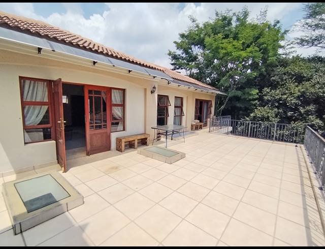 3 BEDROOM HOUSE FOR SALE IN COUNTRY LIFE PARK